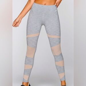 Lorna Jane Core Full Length Light Grey Women’s Activewear Leggings Size Small